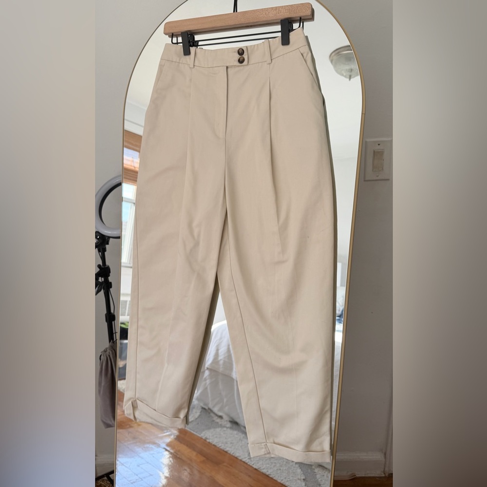 Topshop Cream pleated Trousers Size 4